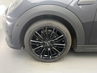 MINI Hatch 3 Portes Cooper 136 ch DKG7 Edition Resolute Plus