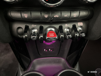 MINI Hatch 5 Portes Cooper 136 ch Edition Greenwich