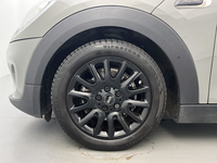 MINI (F55) COOPER 136CH BVA7 EDITION HEDDON STREET