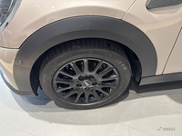 MINI Hatch 5 Portes Cooper 136 ch DKG7 Edition Premium Plus