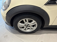 MINI Hatch 75 ch One Pack Docklands