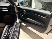 MINI (F56) COOPER 136CH CAMDEN BVA7