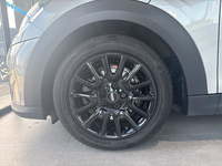 MINI (F55) COOPER 136 ESSENTIAL BVA7