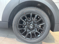 MINI (F55) COOPER 136 ESSENTIAL BVA7