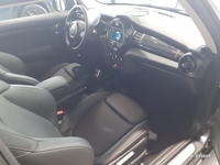 MINI (F56) ONE 102 CH GREENWICH BVA7