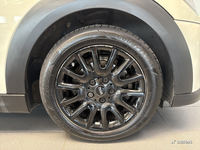 MINI Hatch 3 Portes One 102 ch DKG7 Edition Camden