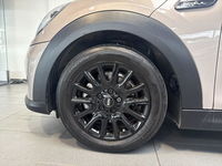 MINI Hatch 3 Portes One 102 ch Edition Camden