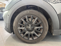 MINI Hatch 5 Portes Cooper 136 ch BVA7 Edition Greenwich