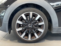 MINI Hatch 5 Portes Cooper 136 ch Edition Blackfriars