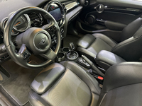 MINI Hatch 5 Portes One 102 ch DKG7 Edition Camden