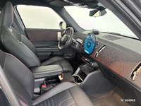 MINI Countryman 170 ch DKG7 C JCW Finition