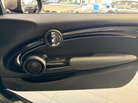 MINI Hatch 3 Portes Cooper 136 ch DKG7 Essential