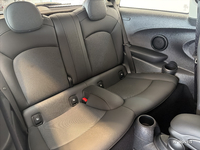 MINI Hatch 3 Portes Cooper 136 ch DKG7 Edition Camden