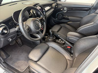 MINI Hatch 5 Portes Cooper 136 ch DKG7 Edition Premium