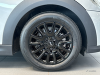 MINI Hatch 3 Portes Cooper 136 ch DKG7 Edition Camden
