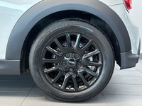 MINI Hatch 3 Portes Cooper 136 ch DKG7 Edition Camden