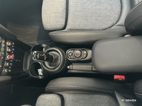 MINI Hatch 5 Portes Cooper 136 ch DKG7 Edition Resolute Plus
