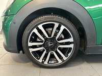 MINI Hatch 5 Portes Cooper 136 ch DKG7 Edition Resolute Plus