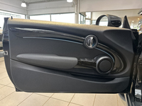 MINI Hatch 3 Portes Cooper SE 184 ch Essential