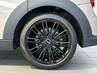 MINI Hatch 5 Portes Cooper 136 ch DKG7 Edition Premium Plus