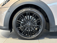 MINI Hatch 5 Portes Cooper 136 ch DKG7 Edition Premium Plus