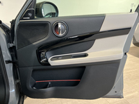 MINI Countryman 125 - 95 ch ALL4 BVA6 Cooper SE Business Design