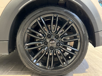 MINI Hatch 3 Portes Cooper S 178 ch DKG7 Edition Premium Plus