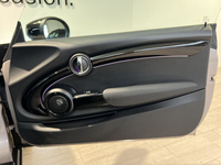 MINI Hatch 3 Portes Cooper 136 ch DKG7 Edition Premium Plus