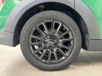 MINI Hatch 5 Portes Cooper 136 ch DKG7 Essential