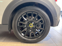 MINI Hatch 3 Portes Cooper SE 184 ch Edition Premium
