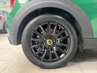 MINI Hatch 3 Portes Cooper SE 184 ch Essential