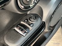MINI Hatch 3 Portes Cooper SE 184 ch Essential