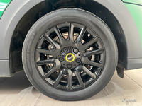 MINI Hatch 3 Portes Cooper SE 184 ch Essential