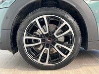 MINI Countryman 125 - 95 ch ALL4 BVA6 Cooper SE John Cooper Works