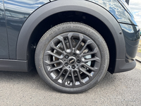 MINI (F65) COOPER C 156 CH FAVOURED PACK S E BVA 5P
