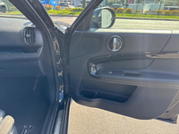 MINI (F60) COOPER SE ALL4 224 EXQUISITE BVA