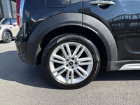 MINI (F60) COOPER SE ALL4 224 EXQUISITE BVA