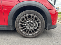 MINI (F66) COOPER C 156 CLASSIC PACK M BVA7