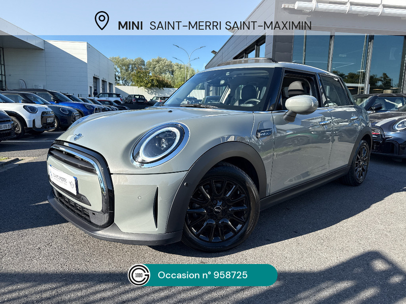 MINI (F55) ONE 102 CAMDEN BVA7