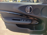 MINI (F54) CLUBMAN ONE D 116 CH EDITION KNIGHTSBRIDGE DKG7