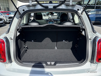 MINI (F56) COOPER SE 184 CAMDEN BVA