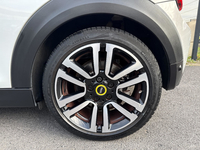 MINI (F56) COOPER SE 184 CAMDEN BVA