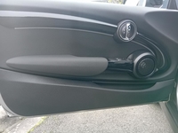 MINI (F56) COOPER 136 EDITION PREMIUM PLUS DKG7