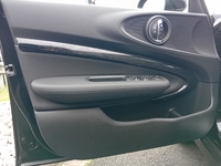 MINI (F54) CLUBMAN COOPER 136 PREMIUM PLUS BVA7