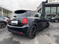 MINI (F56) COOPER SE 184 PREMIUM PLUS BVA