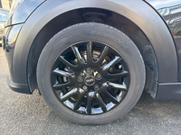 MINI (F56) COOPER 136 CAMDEN BVA7