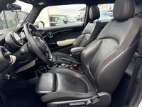 MINI (F56) COOPER S 192 RED HOT CHILI BVA6