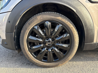 MINI (F60) COUNTRYMAN COOPER 136 PREMIUM PLUS BVA7