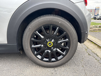 MINI (F56) COOPER SE 184 PREMIUM BVA