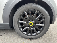 MINI (F56) COOPER SE 184 PREMIUM  BVA